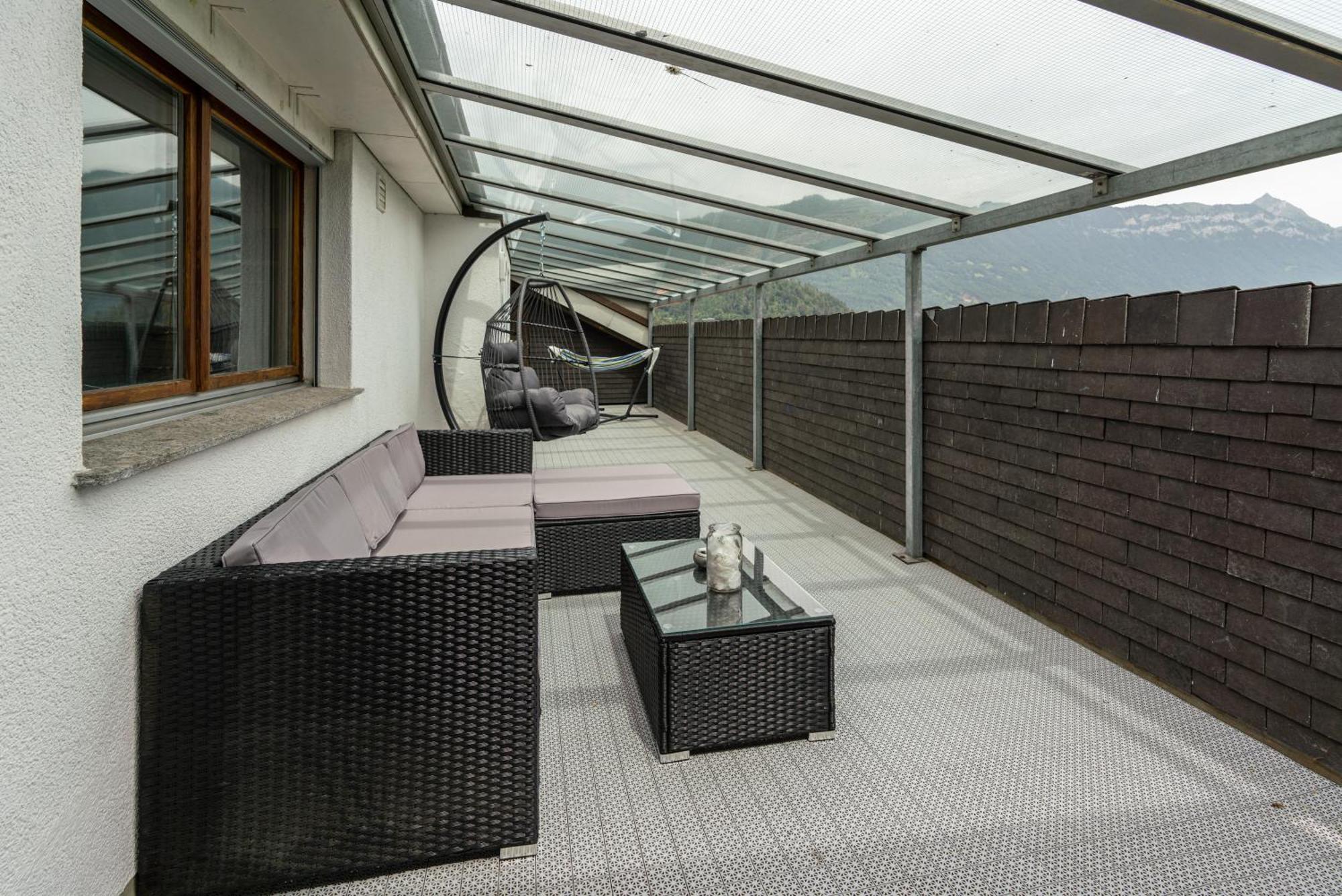 Jungfrau-view Apartment, Terrace & Free Parking Apartment Wilderswil