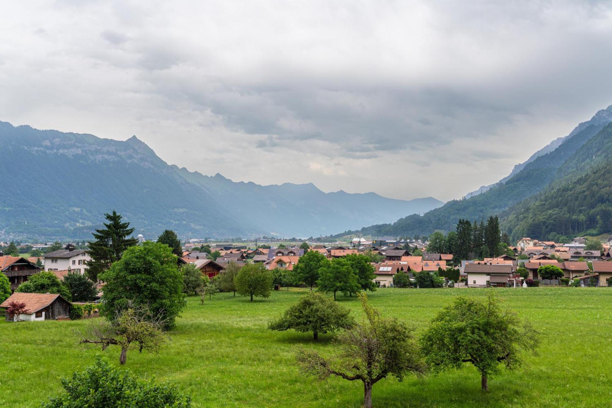 Jungfrau-view Apartment, Terrace & Free Parking * Wilderswil